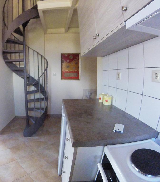 Arapakis Apartment Aegina Luaran gambar